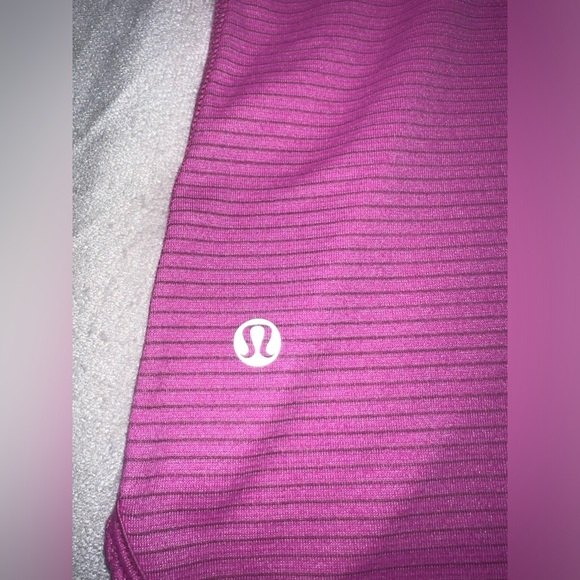 Lululemon 105 F Singlet Tank Top / Size 8 - Picture 6 of 7